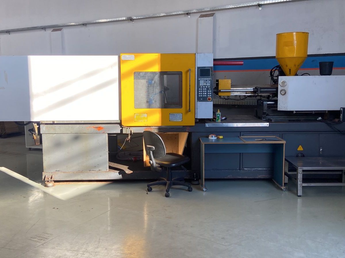 SINITRON 180 TON