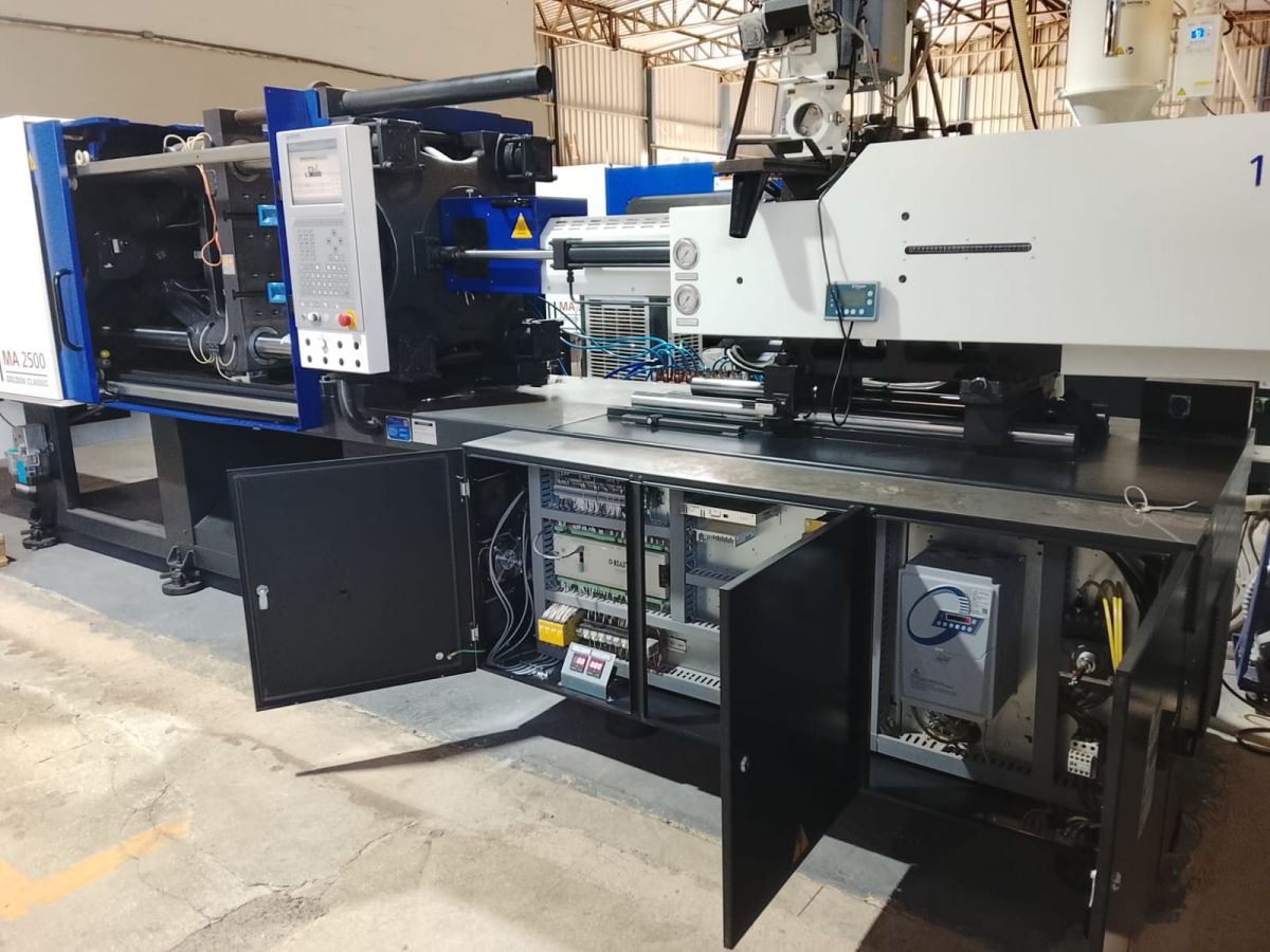 HAITIAN 250 TON- SERVO MOTOR