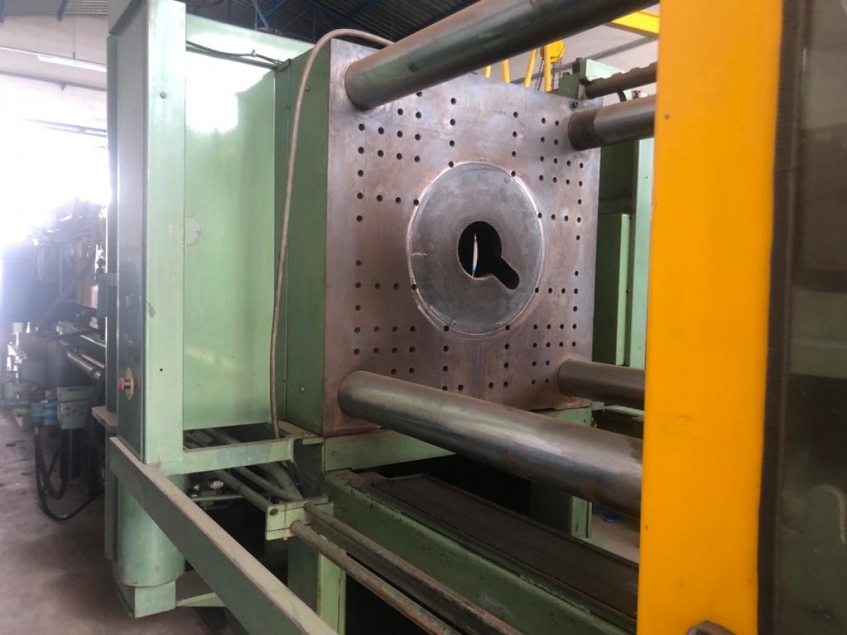 BATTENFELD 550 TON